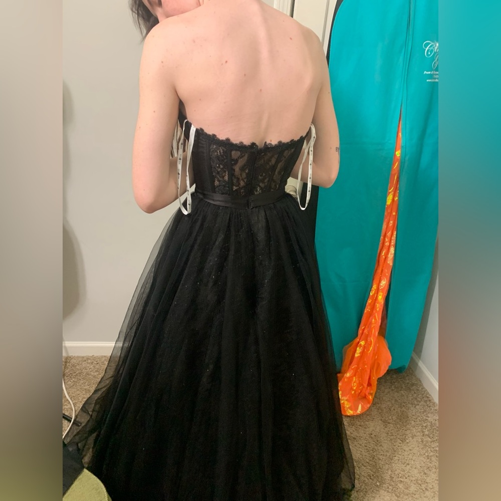 David’s Bridal prom. Size 0
